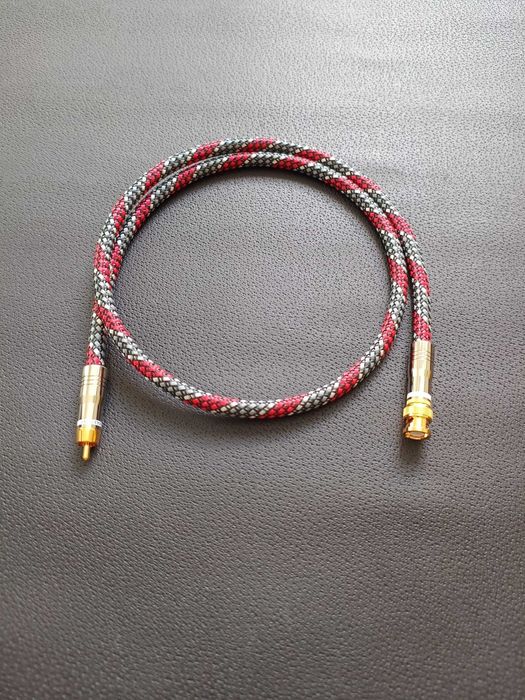 Cablu Digital Coaxial 75 Ohm – Canare LV-77S, RCA-BNC, 1M
