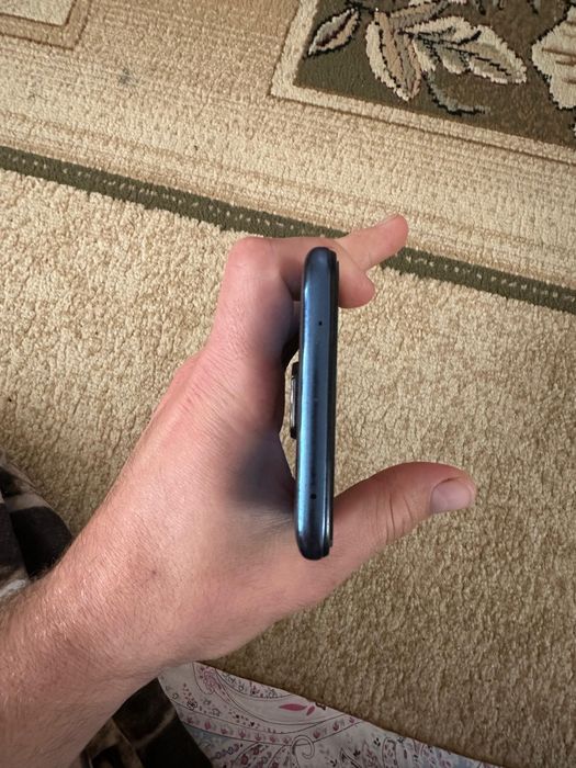 Redmi note 9s в хорошем состоянии