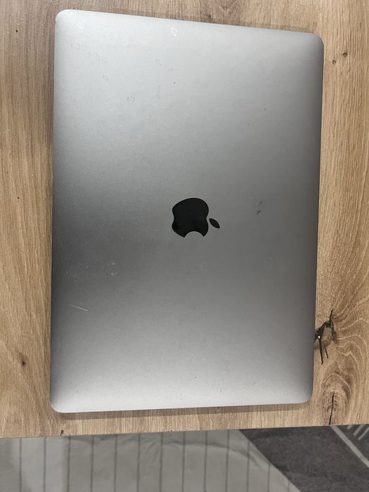 MacBoo Pro срочно продается