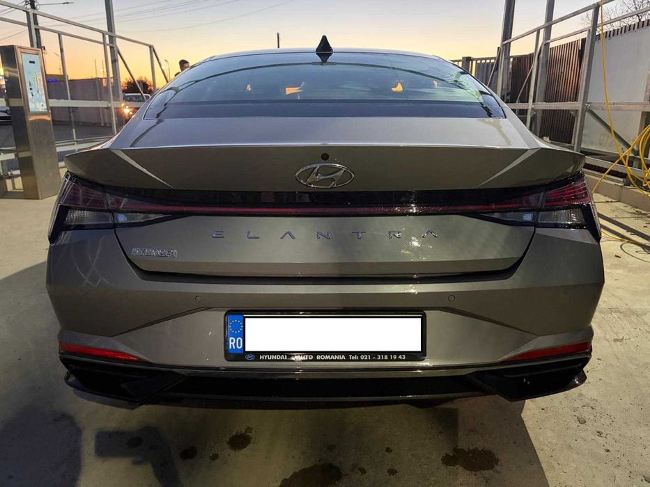 Hyunday Elantra Highway