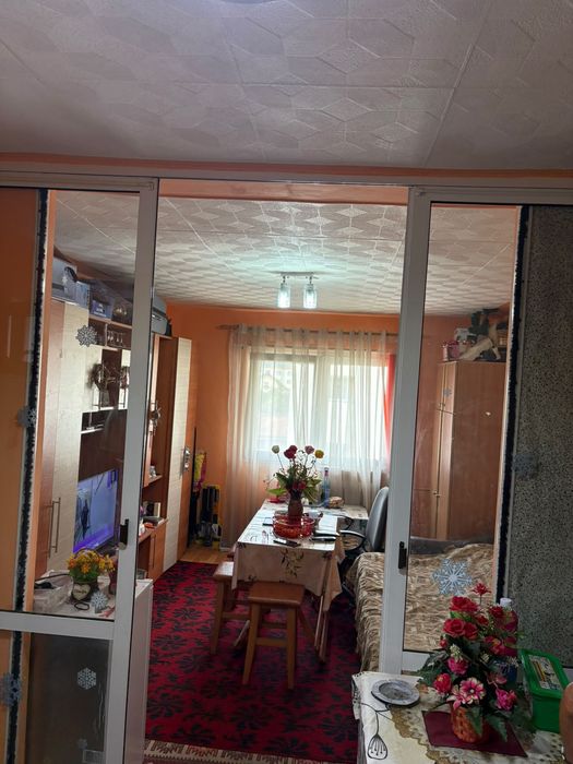 Proprietar vând garsoniera/camera de camin