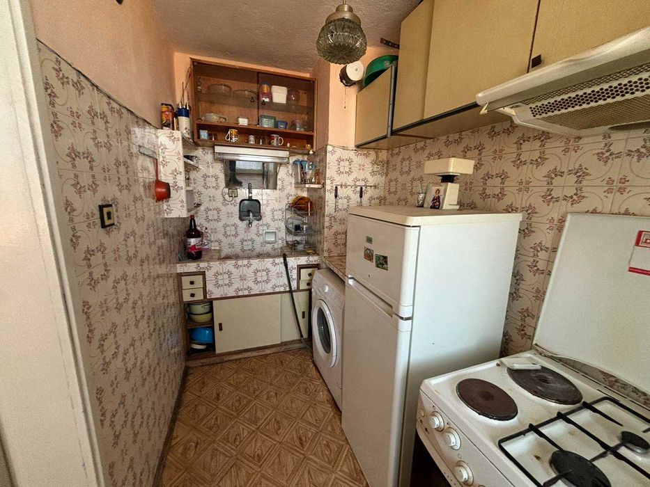 Продава се Многостаен апартамент в Асеновград - 92 кв.м за 1044 €/кв.м - Снимка #1