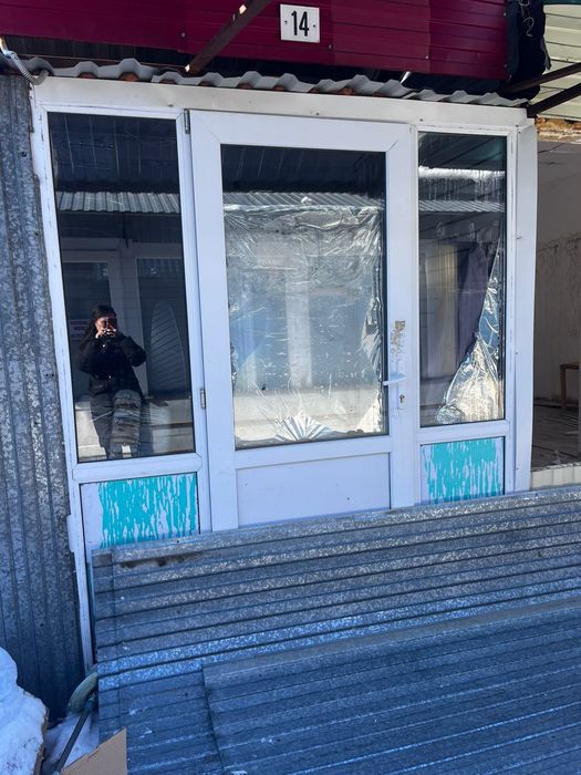 Дверь пластиковая