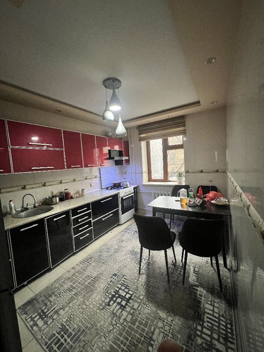 Сдам свой 4 комн банковской квартира