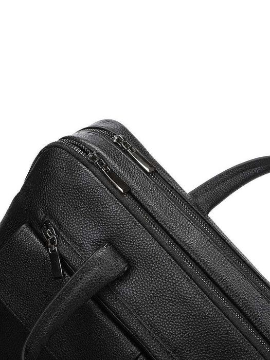 Сумка для ноутбука из натуральной кожи.