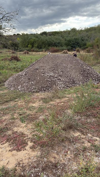 Zgura.Piatra pentru drum