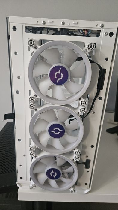 Carcasa AQIRYS Wezen White ARGB