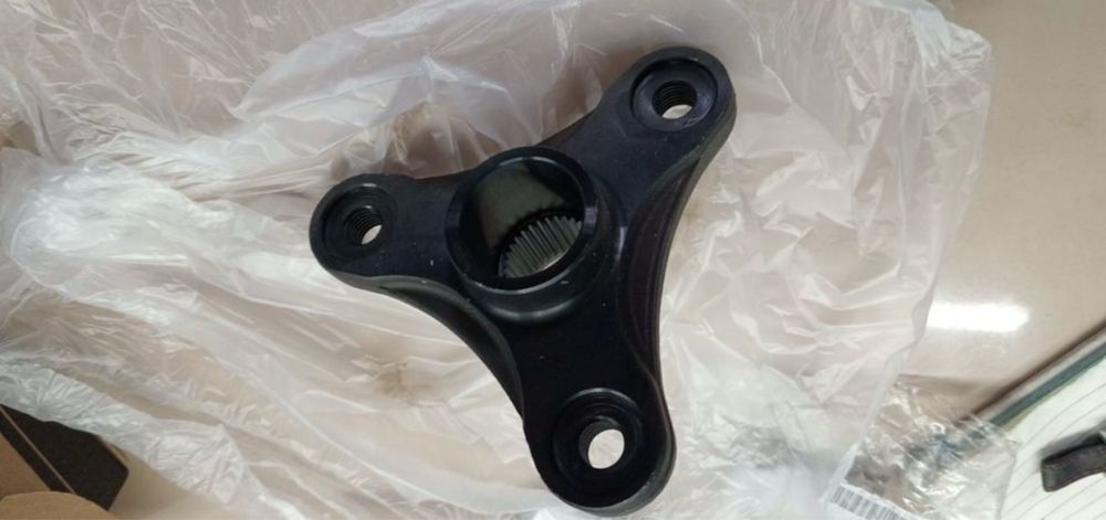 Фланец за диференциал за BMW F10,F11,F07,F01