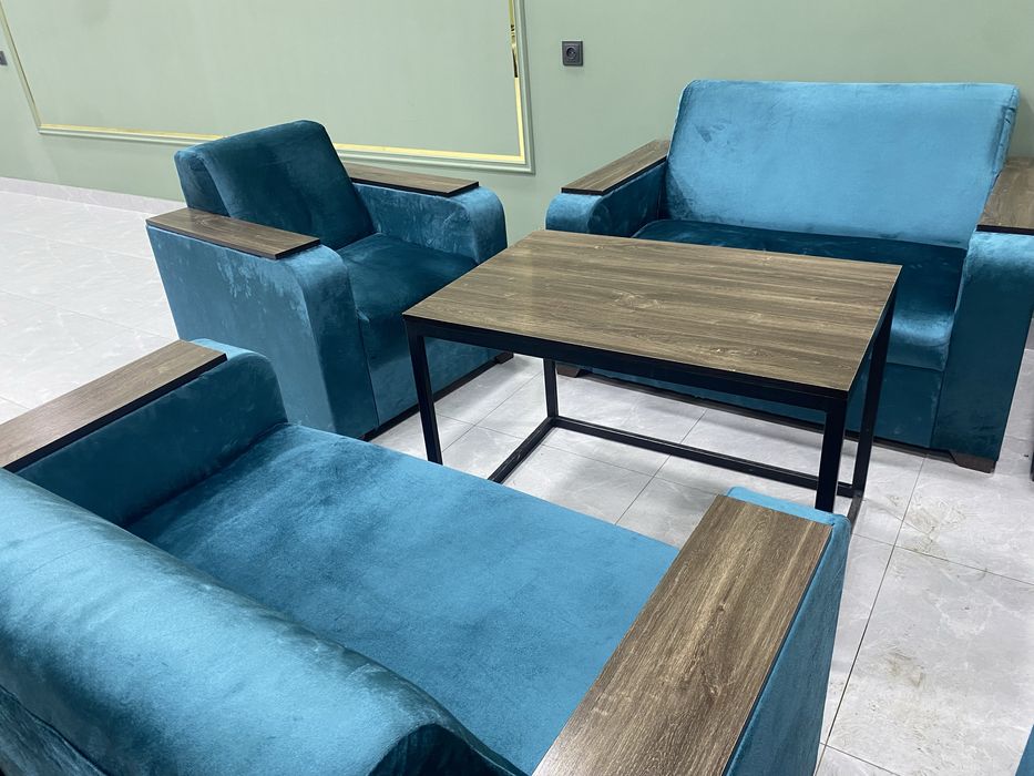 Mebel divanlar sotiladi