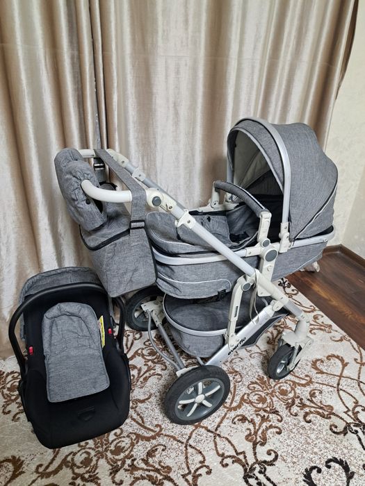 Продам детскую коляску трансформер