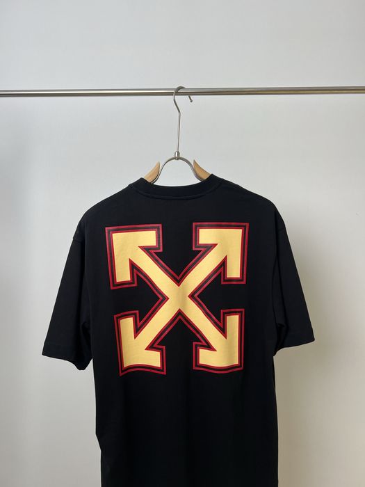 OFF WHITE мъжка тениска модел 2026