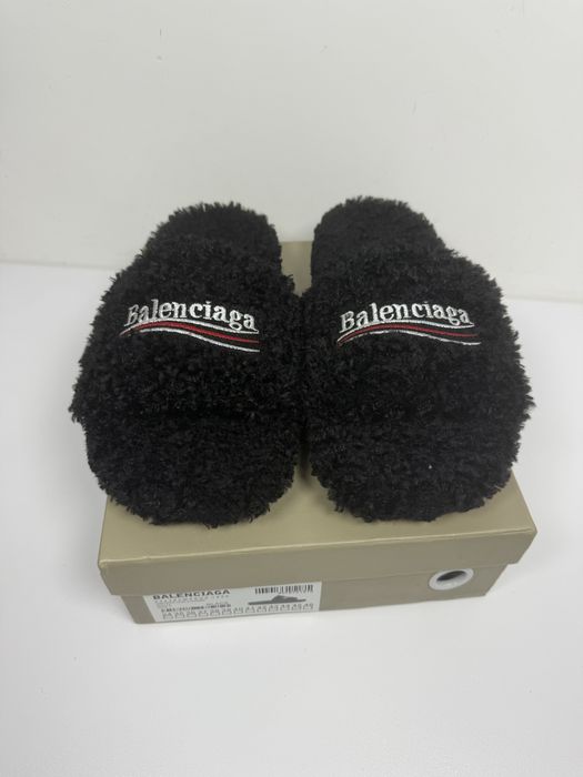 Papuci Balenciaga Furry Slide Black