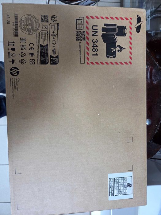 HP Laptop 14" i3-N305