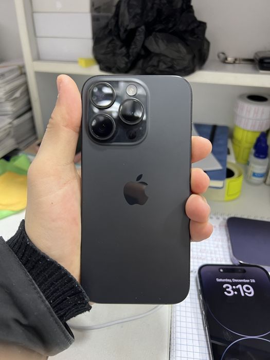 Iphone 15 pro ideal Srochna