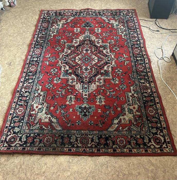 Ковры в хорошем состоянии.