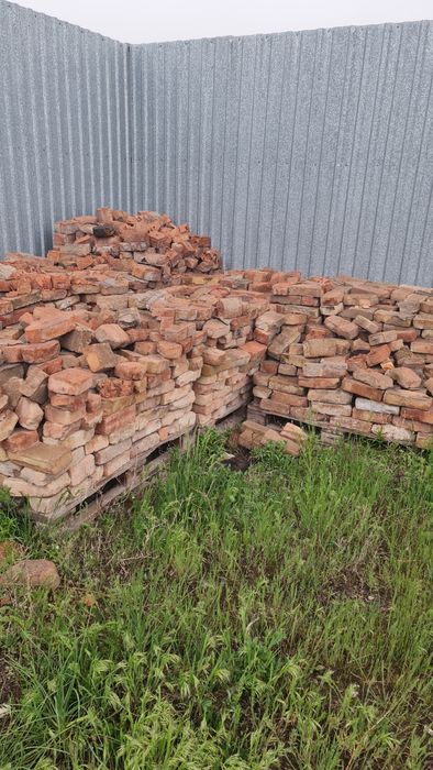 Продам кирпич. Самовывоз