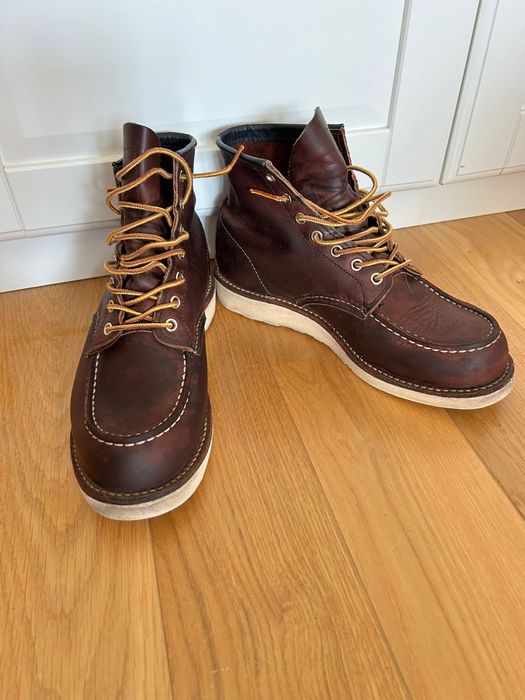 Обувки Redwing