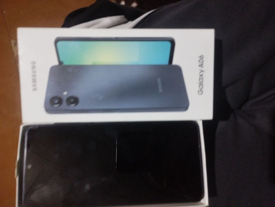Продам Самсунг а06