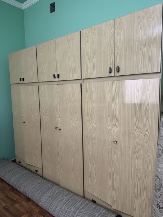 Мебель б/у хороший состаяно