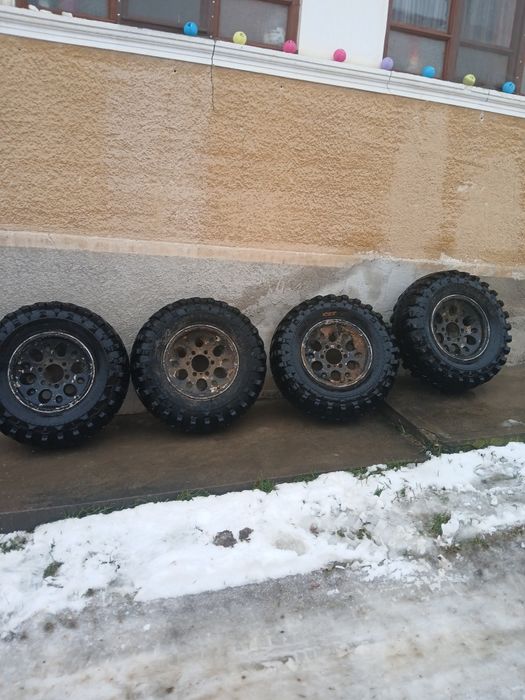 Vând roți complecte