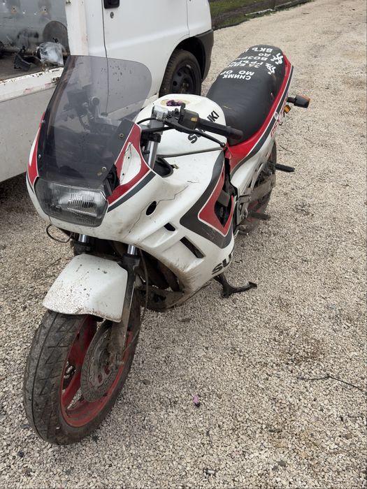 Suzuki katana 750 на части