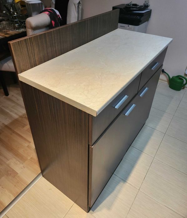 Г- образна Модулна кухня