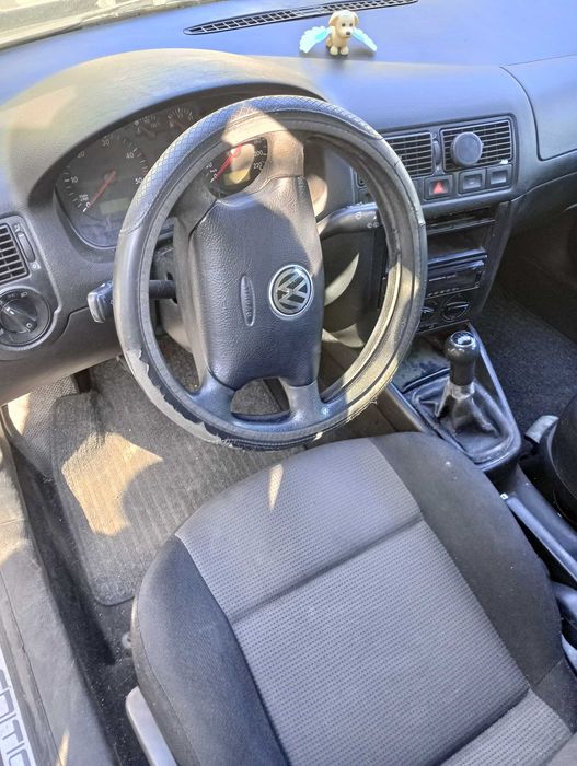 VOLKSWAGEN Golf 2002 — imagine 4