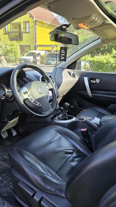 NISSAN QASHQAI+ 2