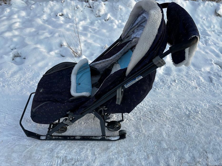 Срочно продам санку-коляску