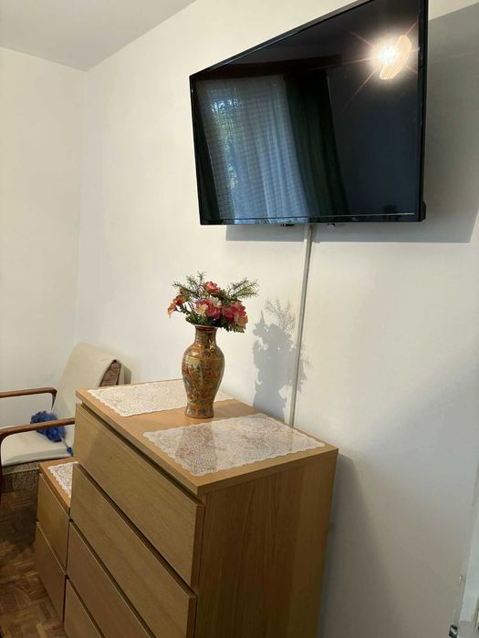 Dau in chirie apartament 2 camere, central, pe str.Petre Dulfu