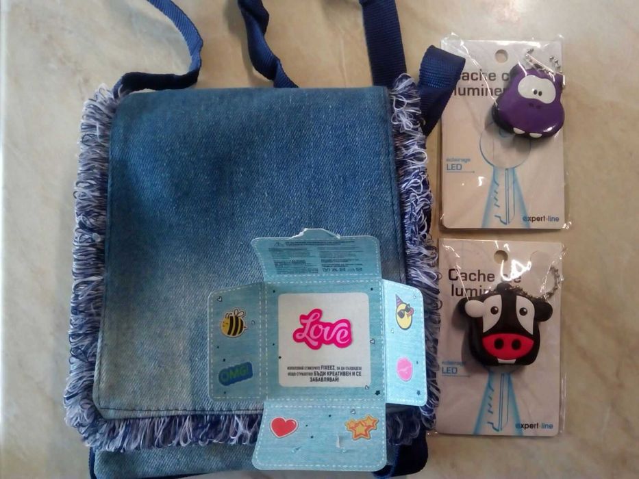 Нови детски  чантички Hablando Sola и Дънкова с дълга дръжка.