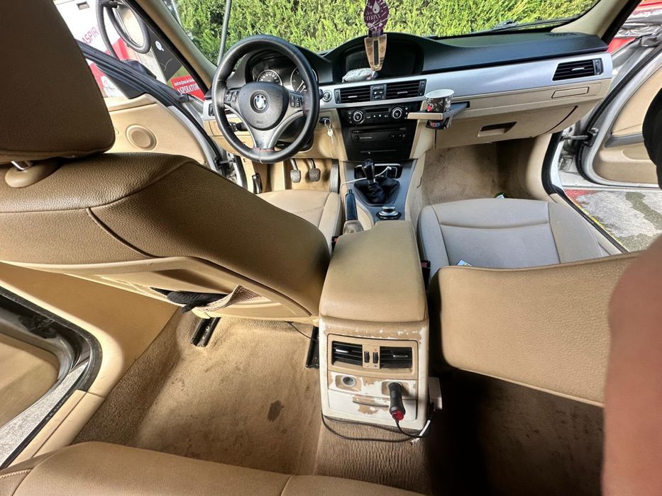 Vand bmw e 91 318d