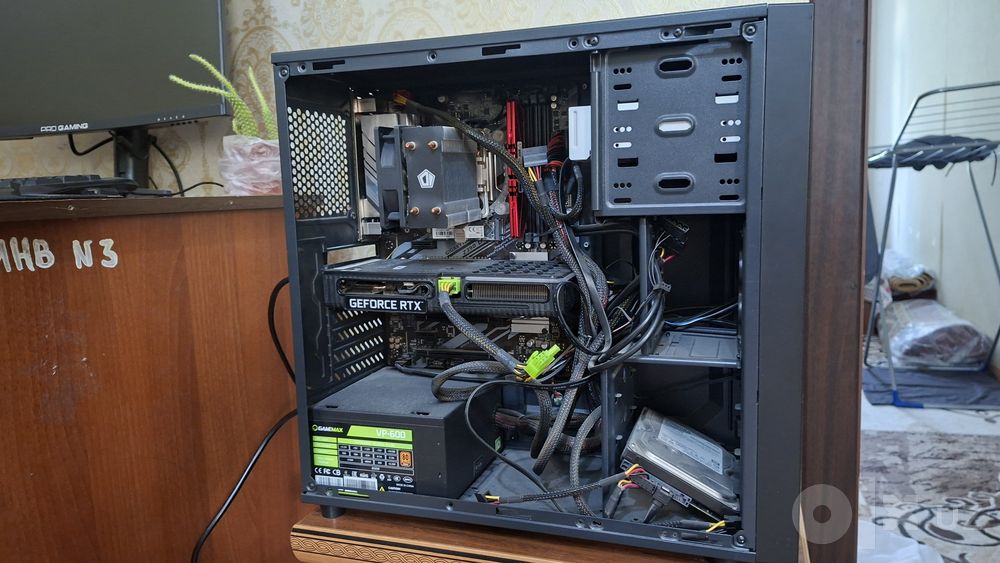Продаётся пк кейс ddr4 core i5 9400
