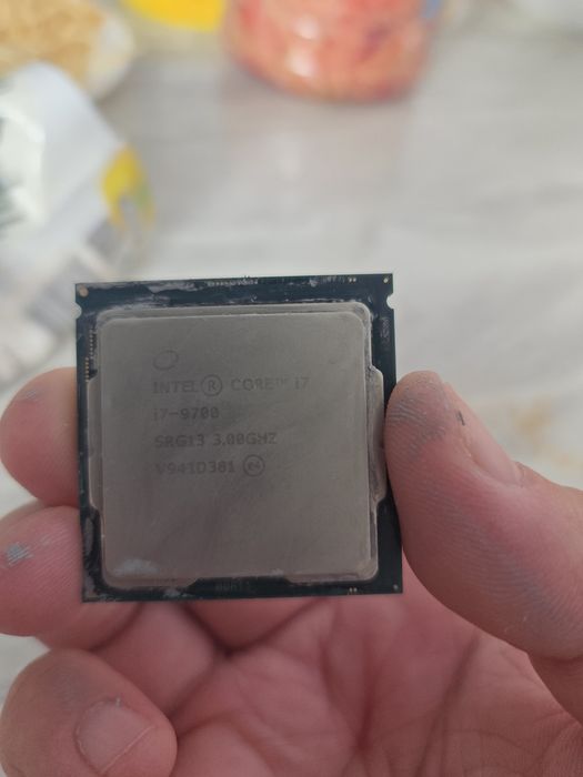 Процессор I7 9700