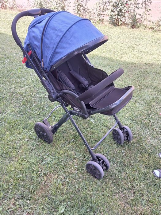 детская коляска.