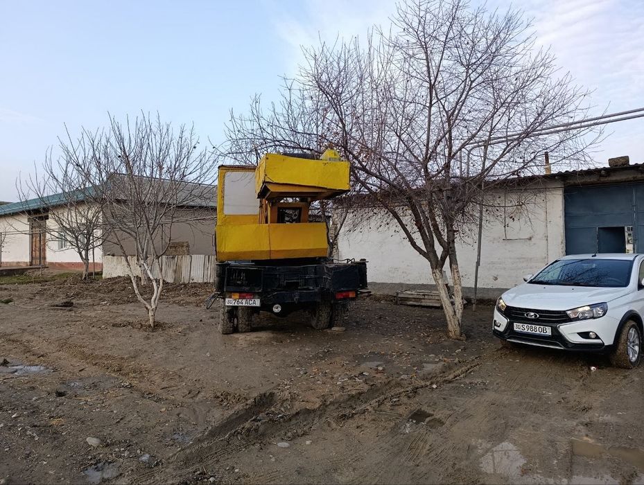 Автокран зил Avtokran zil ishlab turipti xoladi o’rtacha