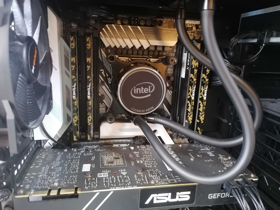 Геймърска\Графична станция 64GB i9-7900X GeForce GTX 1080 8GB