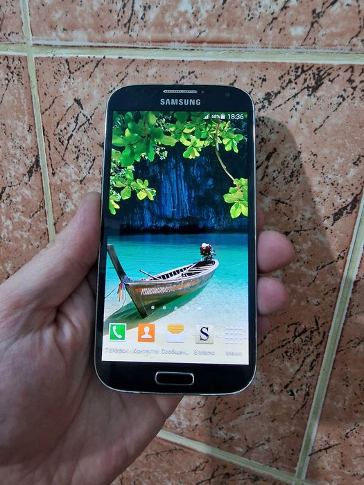 Продам Самсунг S4