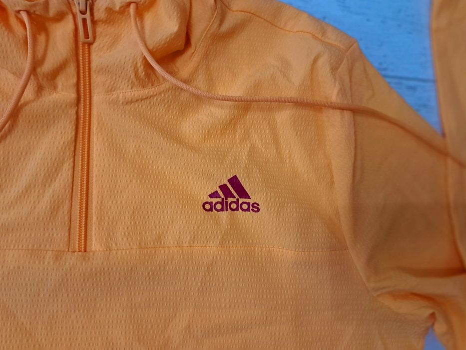 Adidas-Ориг.Дамска ветровка Нова!