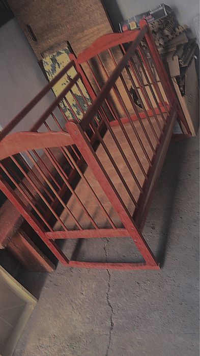 Кровать для детей, маленьких