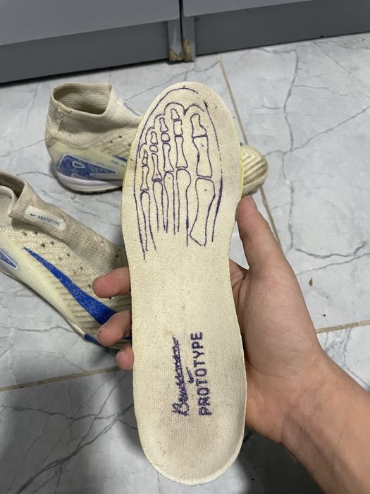 Сороконошки Nike Merurial