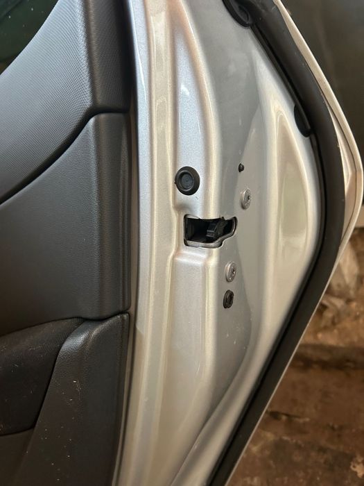 Врати за Пежо 308 модел от 2011 до 2013 г.