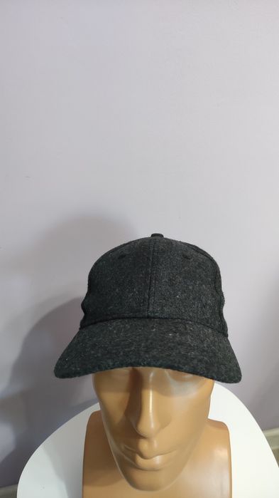 Оригинална COACH Fragrance Wool cap Вълнена шапка с козирка в отлично състояние