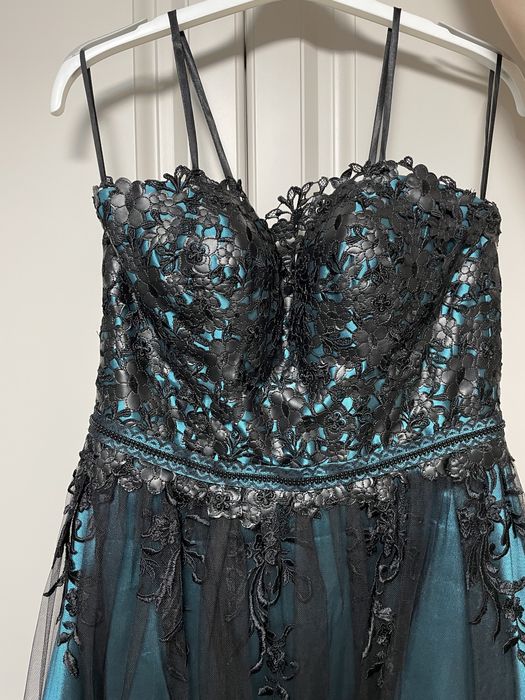 Rochie elegantă, de seară, scurtă