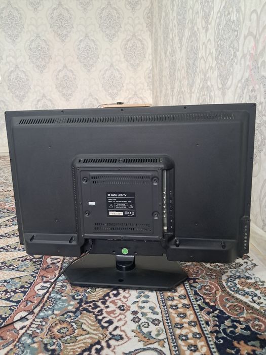 Телевизор 0.80*0.50 см