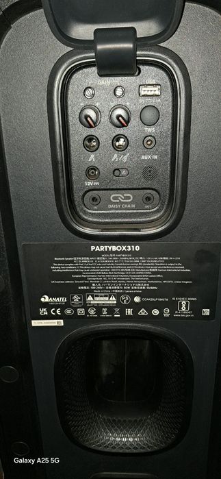 Vând boxa JBL 310 ca nouă