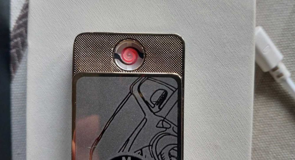 Луксозна електронна запалка с USB зареждане BMW