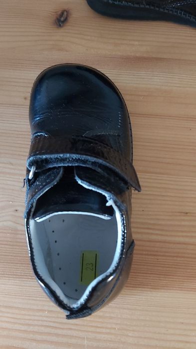 Детские  ботинки на мальчика