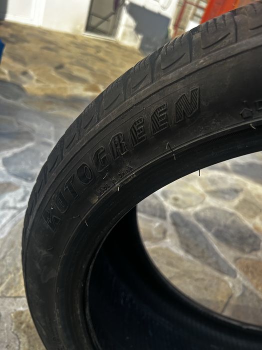 Vand 2 cauciuri M+S 255/40 R19