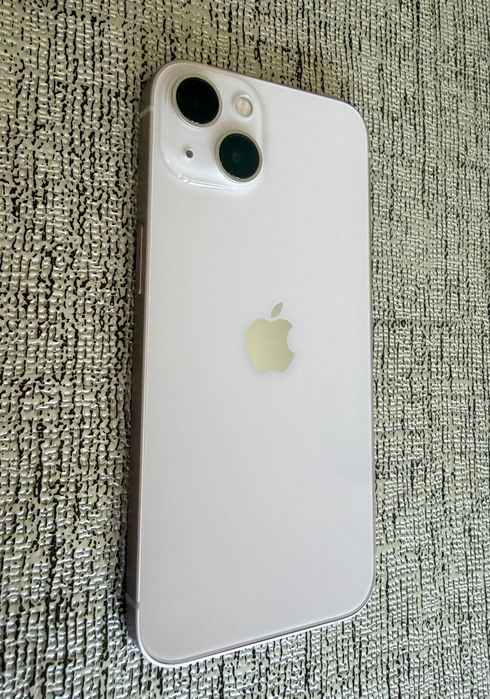iPhone 13 (128 GB) - без забележки